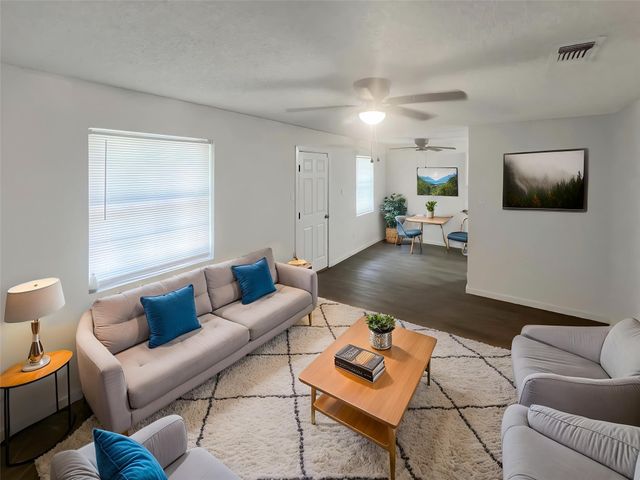 3008 Farrell Lane, Fort Worth, TX 76119