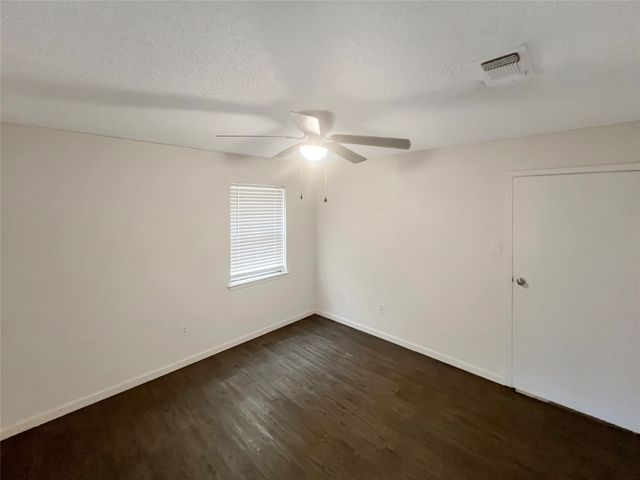 3008 Farrell Lane, Fort Worth, TX 76119