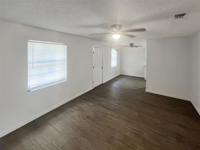 3008 Farrell Lane, Fort Worth, TX 76119