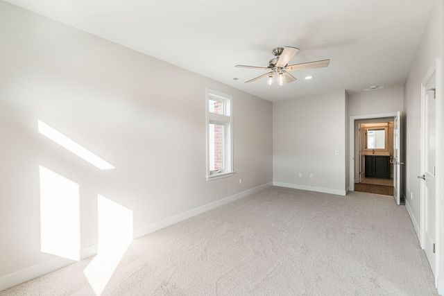 559 Stearn Drive 559, Genoa, IL 60135