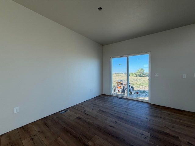 3809 Grayson Drive, Burlington, ND 58722