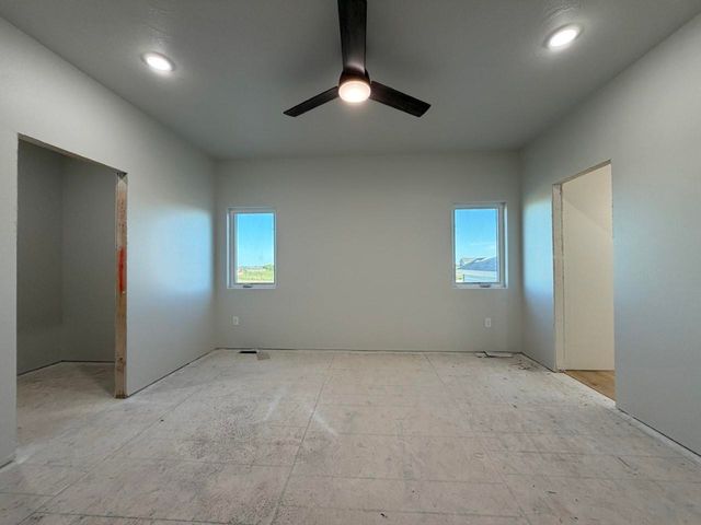 3809 Grayson Drive, Burlington, ND 58722
