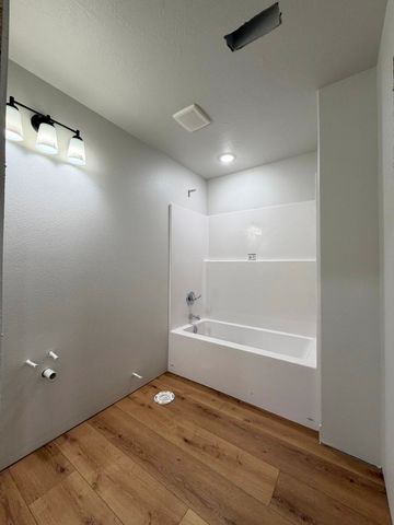3809 Grayson Drive, Burlington, ND 58722