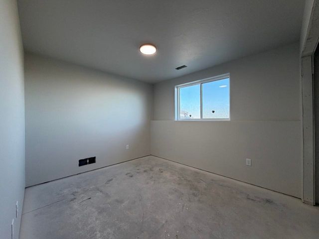 3809 Grayson Drive, Burlington, ND 58722