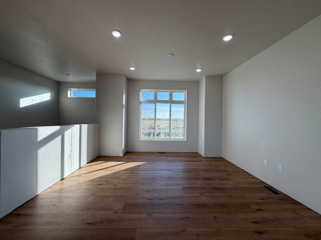3809 Grayson Drive, Burlington, ND 58722