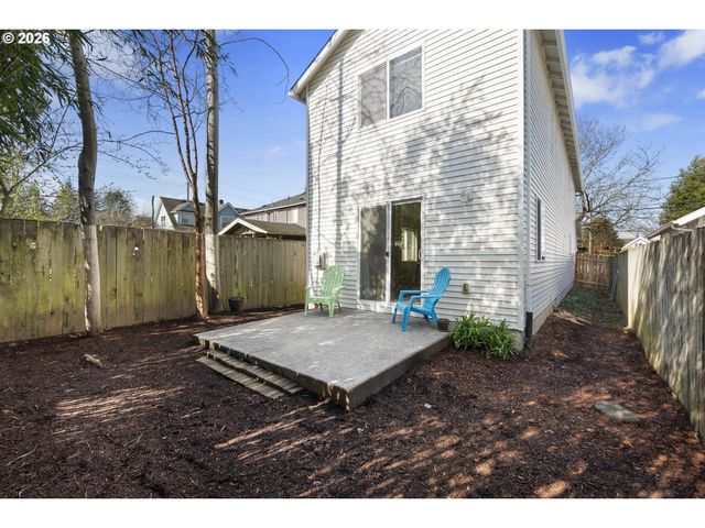 9304 N RICHMOND Ave, Portland, OR 97203