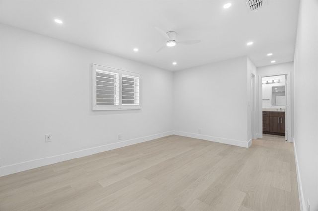 1304 SW 23rd Street, Boynton Beach, FL 33426