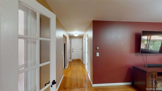 136 Sierra Vista Lane, Valley Cottage, NY 10989
