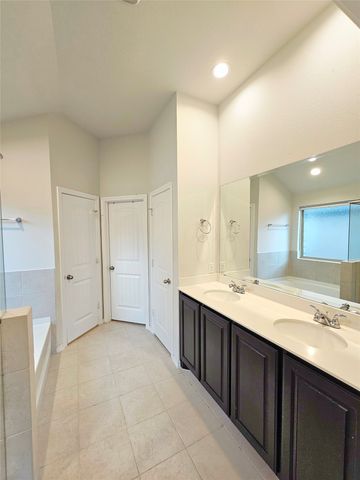 3521 TAHITI Lane, Fort Worth, TX 76123