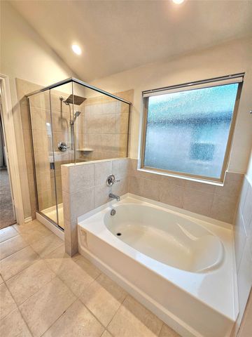 3521 TAHITI Lane, Fort Worth, TX 76123