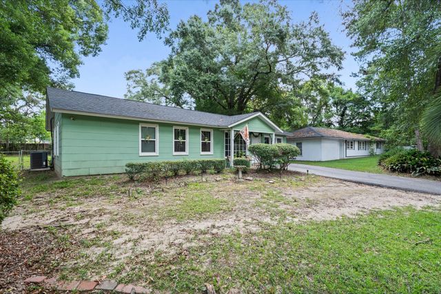 5108 Garland St, Mobile, AL 36618