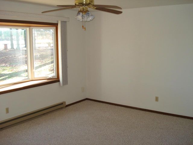 500 S TOWNLINE ROAD, Wautoma, WI 54982