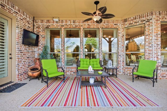 3304 Twin Lakes Drive, Celina, TX 75078