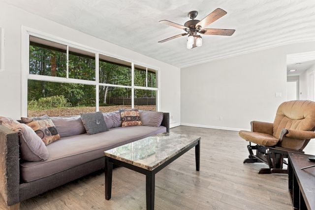 5 Judith Rd, Chelmsford, MA 01824