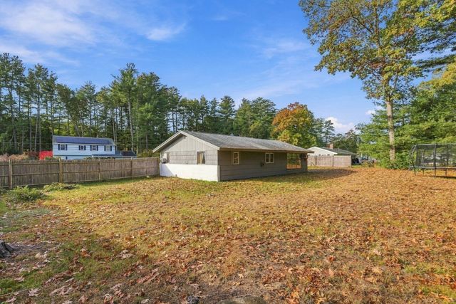 5 Judith Rd, Chelmsford, MA 01824