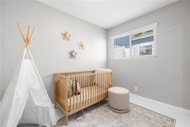 1320 N Catalina, Burbank, CA 91505