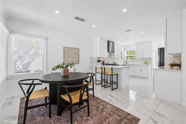 1320 N Catalina, Burbank, CA 91505
