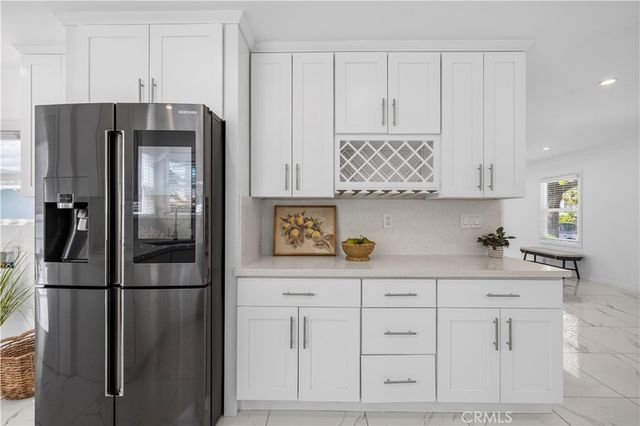 1320 N Catalina, Burbank, CA 91505
