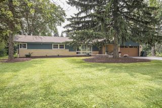 N45W22955 Lindsay ROAD, Pewaukee, WI 53072