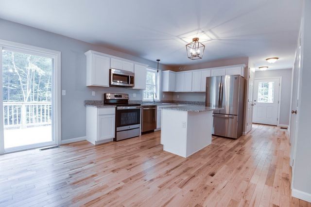 27 Brook View Road, Newport, NH 03773