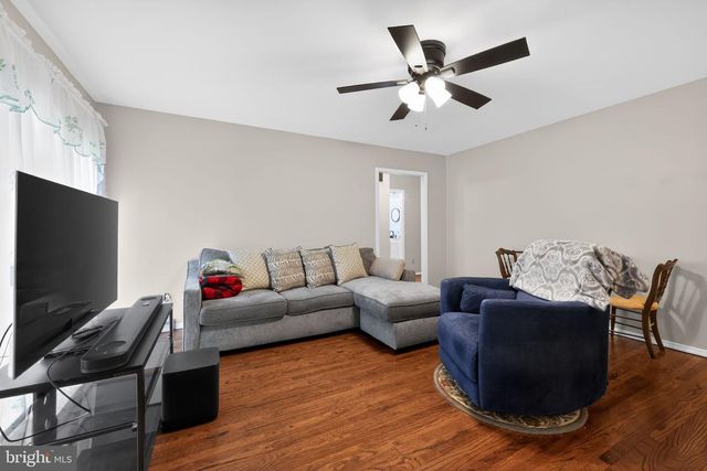 29 WHITE BIRCH RD, Blackwood, NJ 08012