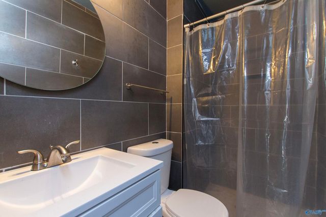 2225 Golf Road SW 509, Huntsville, AL 35802