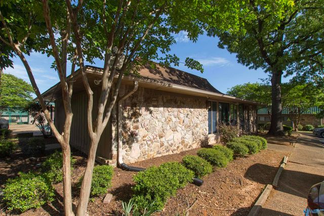 2225 Golf Road SW 509, Huntsville, AL 35802