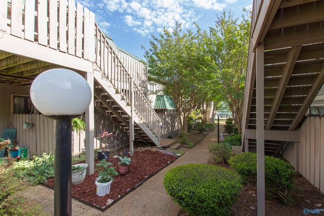 2225 Golf Road SW 509, Huntsville, AL 35802