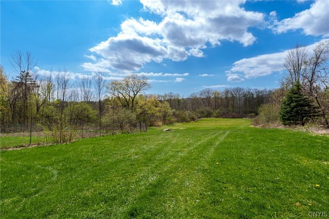 4111 Watervale Road, Pompey, NY 13104