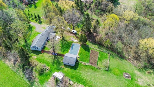 4111 Watervale Road, Pompey, NY 13104