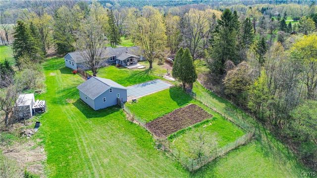 4111 Watervale Road, Pompey, NY 13104