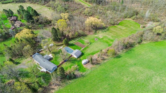 4111 Watervale Road, Pompey, NY 13104