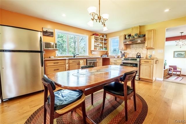 4111 Watervale Road, Pompey, NY 13104