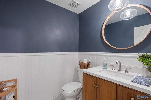 7702 Shadow Bend Drive SE, Huntsville, AL 35802