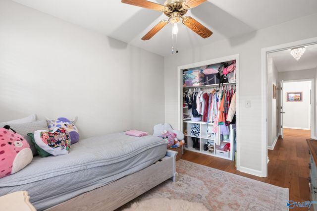 7702 Shadow Bend Drive SE, Huntsville, AL 35802