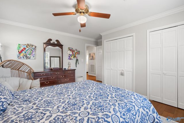 7702 Shadow Bend Drive SE, Huntsville, AL 35802