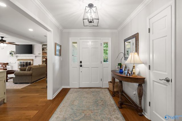 7702 Shadow Bend Drive SE, Huntsville, AL 35802