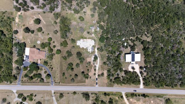 7693 Nez Perce TRCE, Manor, TX 78653