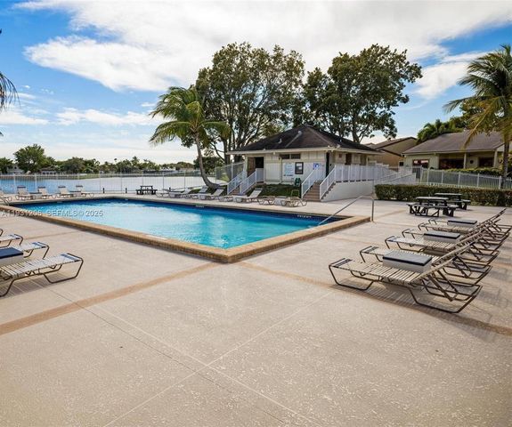 10059 SW 218th St 10059, Cutler Bay, FL 33190