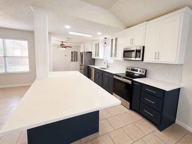 9734 Willmont Road, La Porte, TX 77571