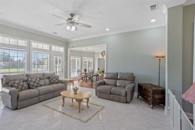 1647 Hollow Cove Ln Lane, Lake Charles, LA 70611