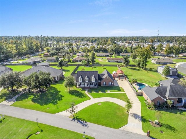 1647 Hollow Cove Ln Lane, Lake Charles, LA 70611