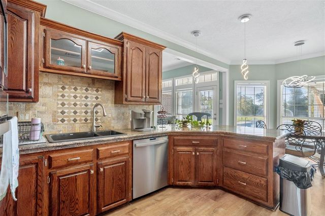 1647 Hollow Cove Ln Lane, Lake Charles, LA 70611