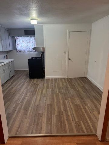 2313 Riordan Street, Muskegon, MI 49444