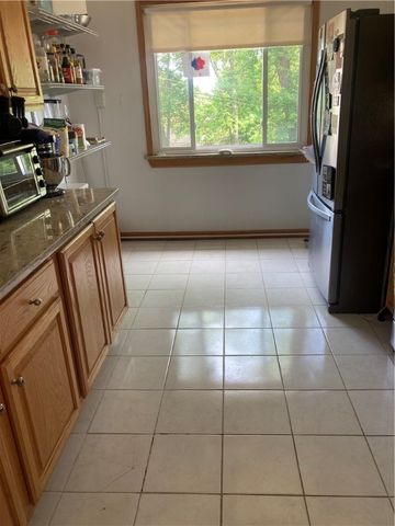 6492 Monitor St, Squirrel Hill, PA 15217