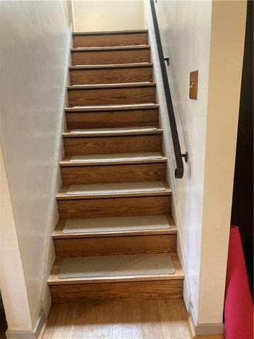 6492 Monitor St, Squirrel Hill, PA 15217