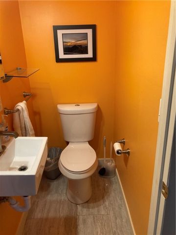 6492 Monitor St, Squirrel Hill, PA 15217