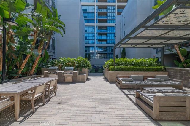 2414 Nolita, Irvine, CA 92612
