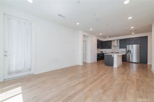 2414 Nolita, Irvine, CA 92612