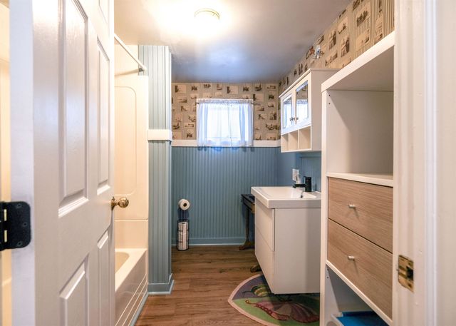 11 Pleasant Street, Ludlow, VT 05149